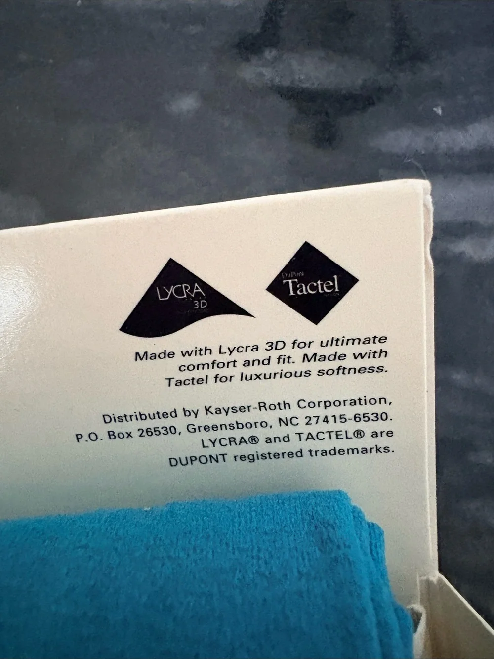 NWT Hue Teal Turquoise Blue Opaque Tights Size 3